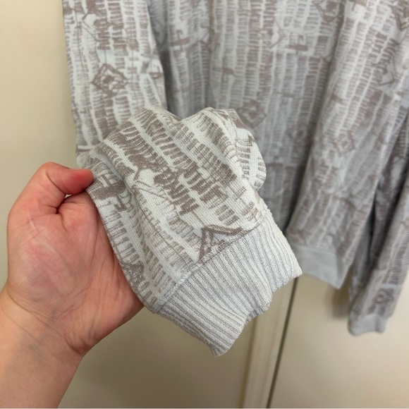 Honeydew Intimates XL Light Blue Geo Print Pajama Top Super Soft Long Sleeve - Picture 3 of 7